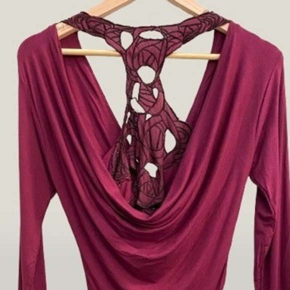 Sky Tops - NEW‎ Sky V-Neck Braided Lace Racerback Top Burgundy Medium